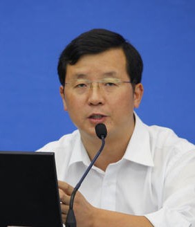李晨阳