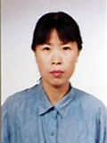 李　锐