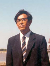 吕银春